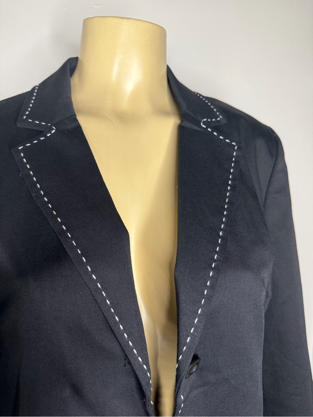 Tower Hill Sport Women’s Black Blazer Size 10 - Picture 4 of 11